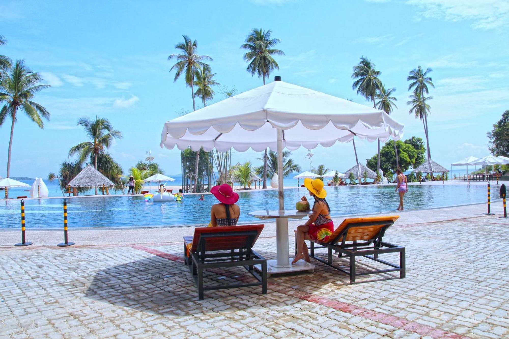 Kepri Coral Resort Galang Island 외부 사진